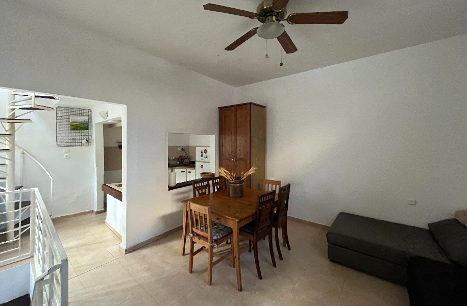 For Sale 3 Room Apartment in Nachlaot RE/MAX Jerusalem
