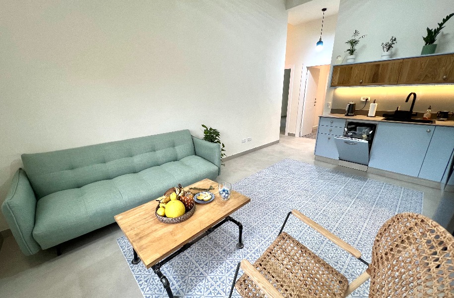 For Rent In The Heart Of Baka Efraim Street Renovated Apartment At