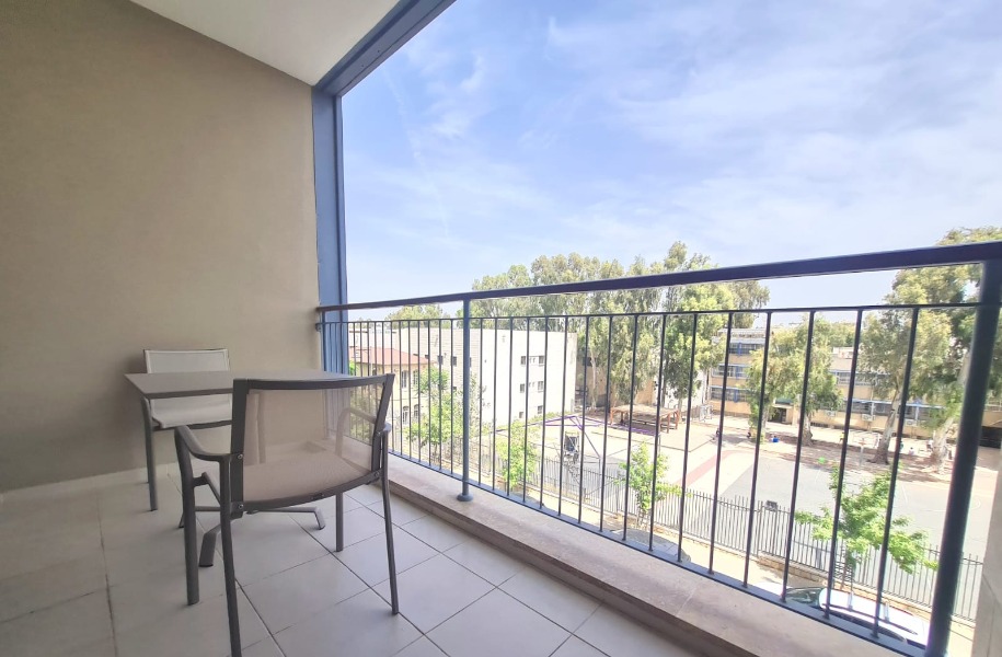 For Rent In the heart of Baka on Heletz street, renovated and