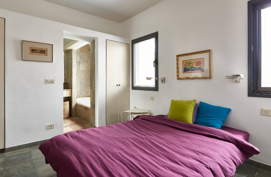 Private House For Rent, 240 sqm, in Classical Nachlaot RE/MAX Jerusalem