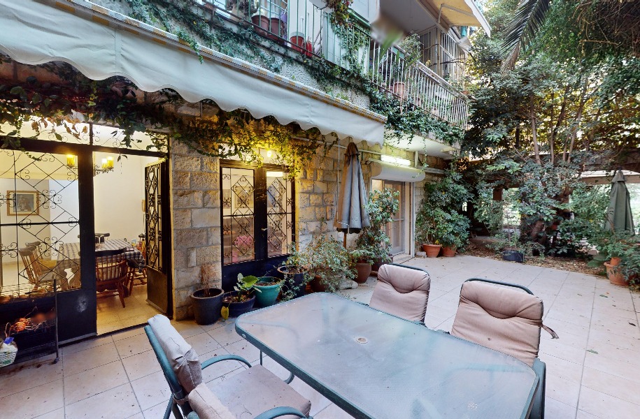 Garden Apartment 5 Luxurious Rooms In The Green Beit Hakerem ...